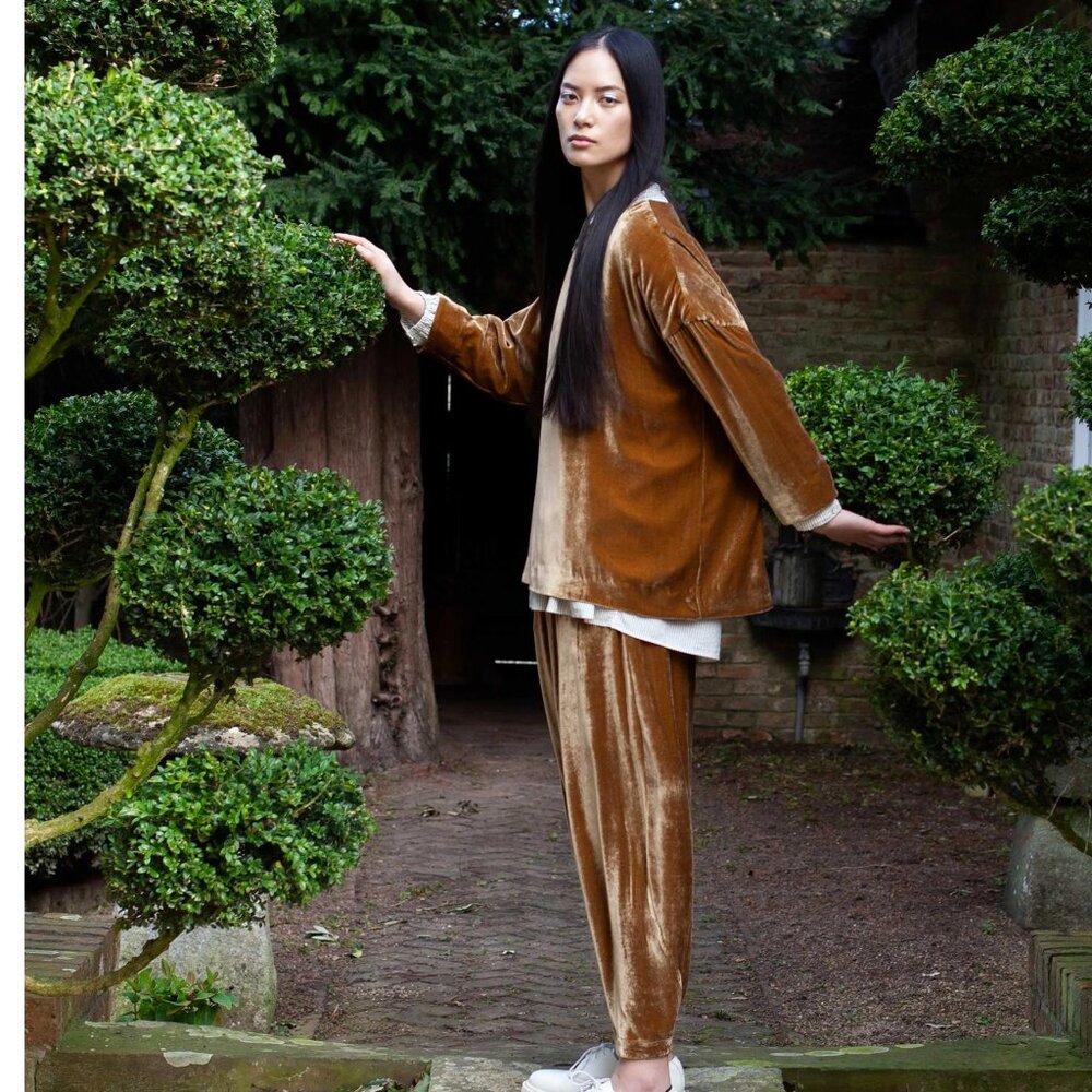 Toogood The Acrobat Trousers in Gold Velvet Medium